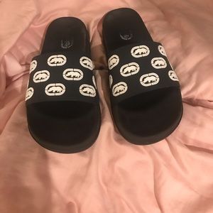 Men’s Echo slides